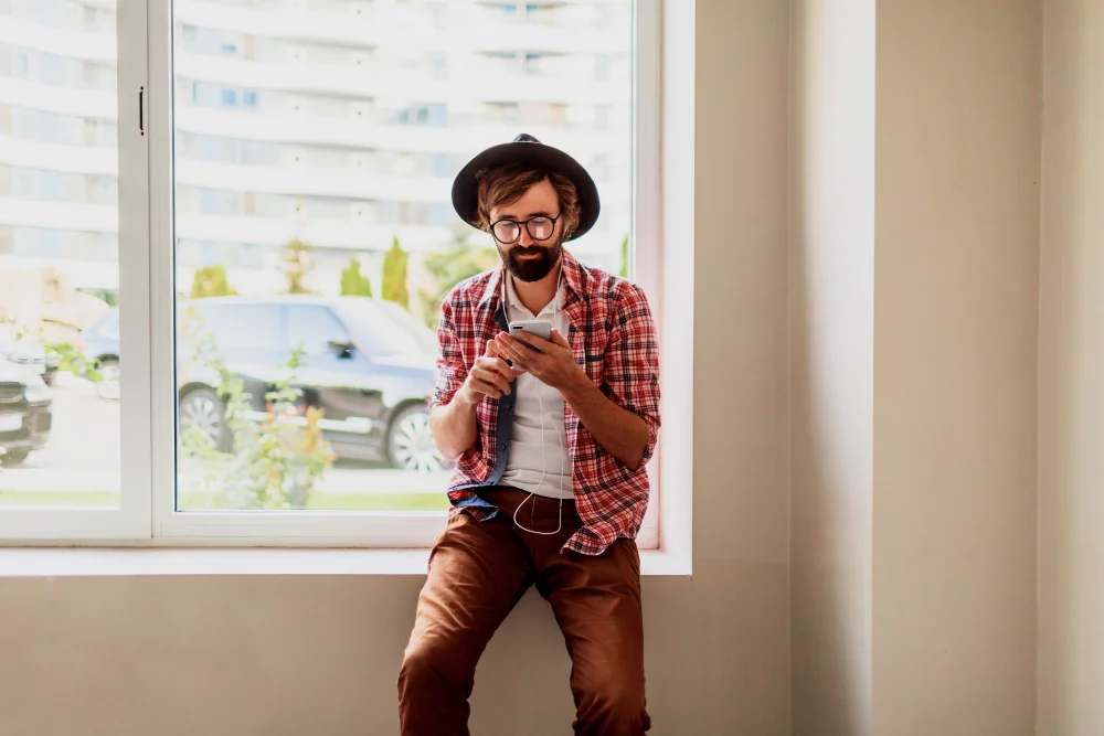 Why Hipster Style Men Are Admired