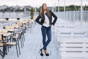 Business Casual Dress for Women: A Guide to Smart Style