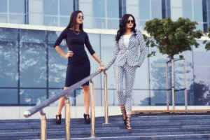 Dresses Wear to Work: Guide to Look Professional and Stylish