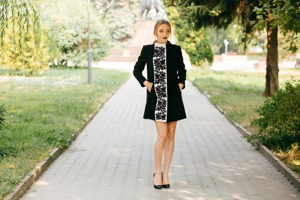 Essential Features of Dresses Wear to Work