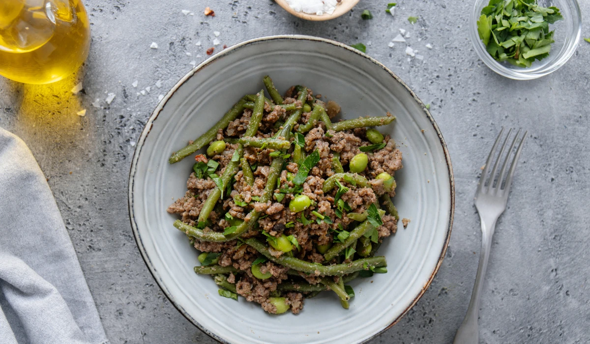 Crack Green Beans Served Hot