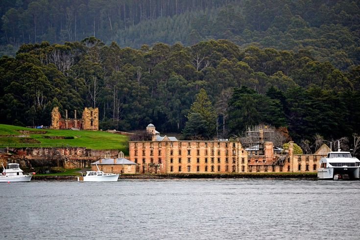 places to visit in australia